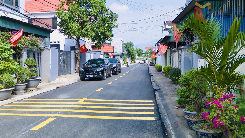 Mở rộng, chỉnh trang tuyến đường thôn 3, xã Bằng Cả, đoạn từ đường giao thông liên huyện Uông Bí- Hoành Bồ đến ngã ba giáp nhà Bàng Văn Dân